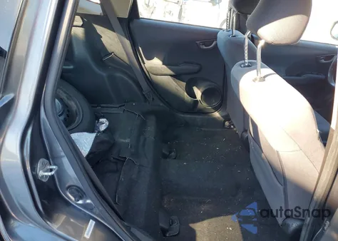 2013 Honda Fit from USA, damaged, VIN JHMGE8H37DC040379